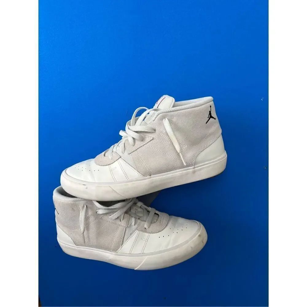 Nike Air Jordan Mid Casual Grey White DA8026-100 Men's Size 10.